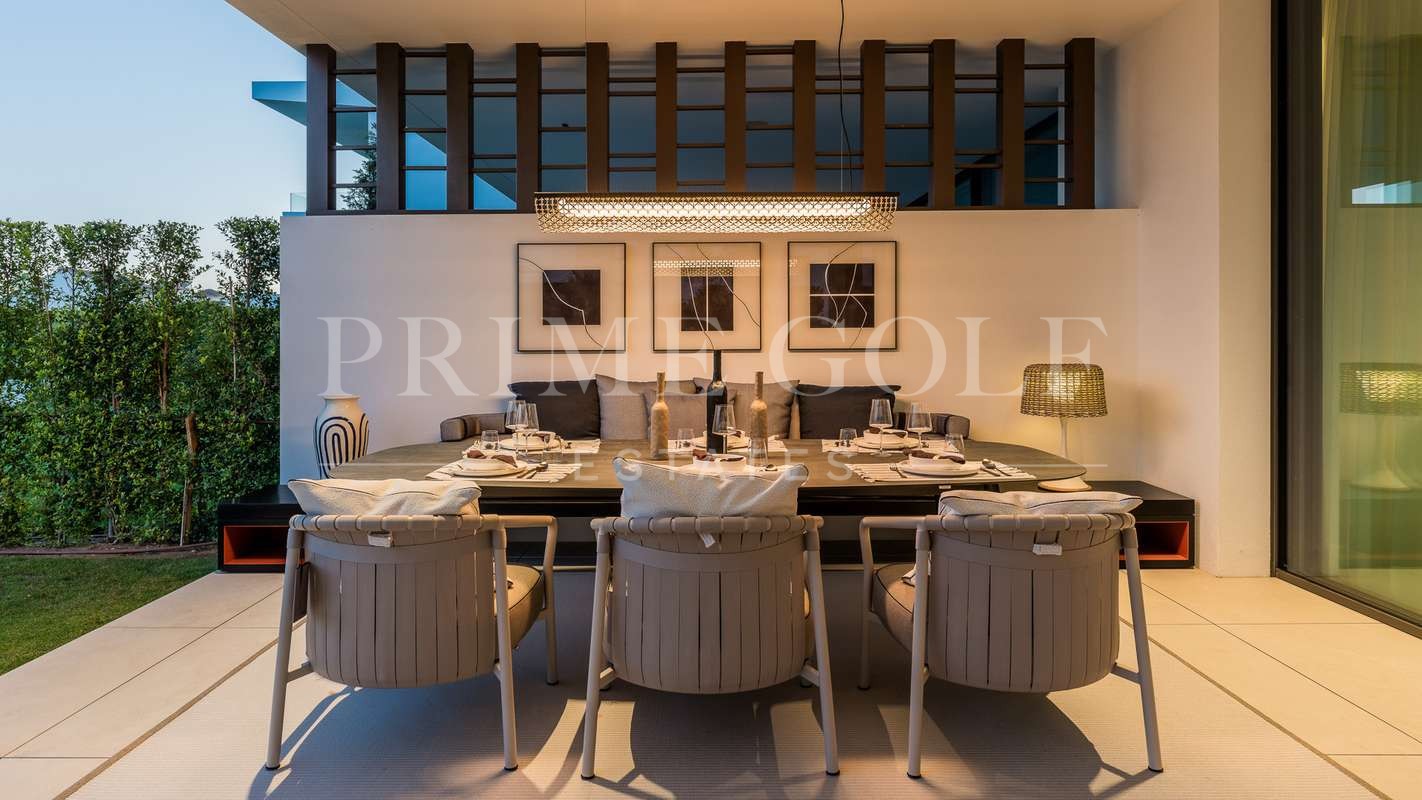 4 bed Villa For Sale in Marbella, Malaga - thumb 8