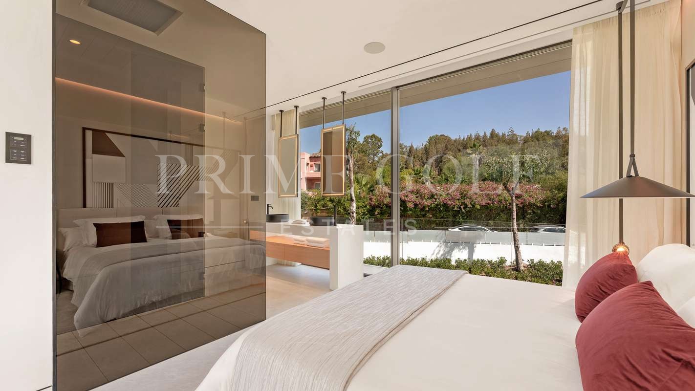 4 bed Villa For Sale in Marbella, Malaga - thumb 18