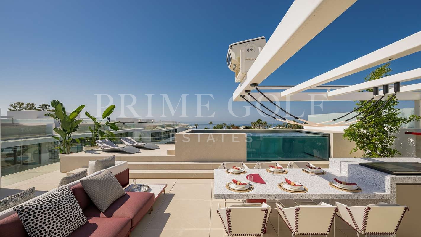 4 bed Villa For Sale in Marbella, Malaga - thumb 36