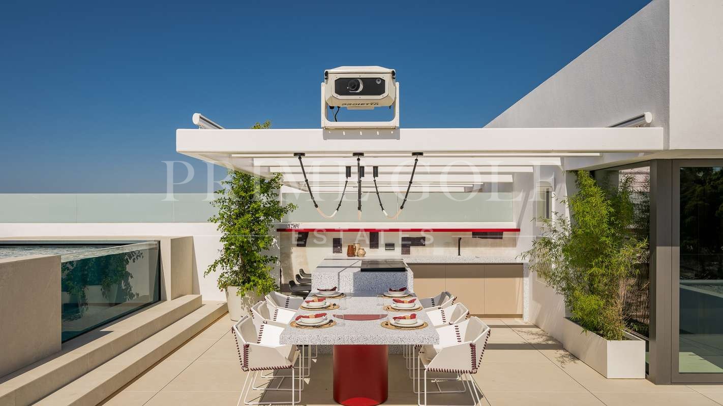 4 bed Villa For Sale in Marbella, Malaga - thumb 37