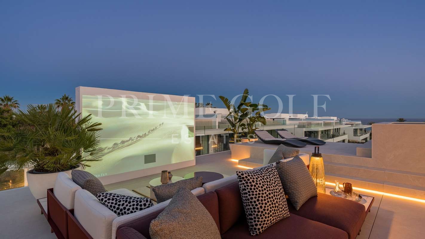 4 bed Villa For Sale in Marbella, Malaga - thumb 39