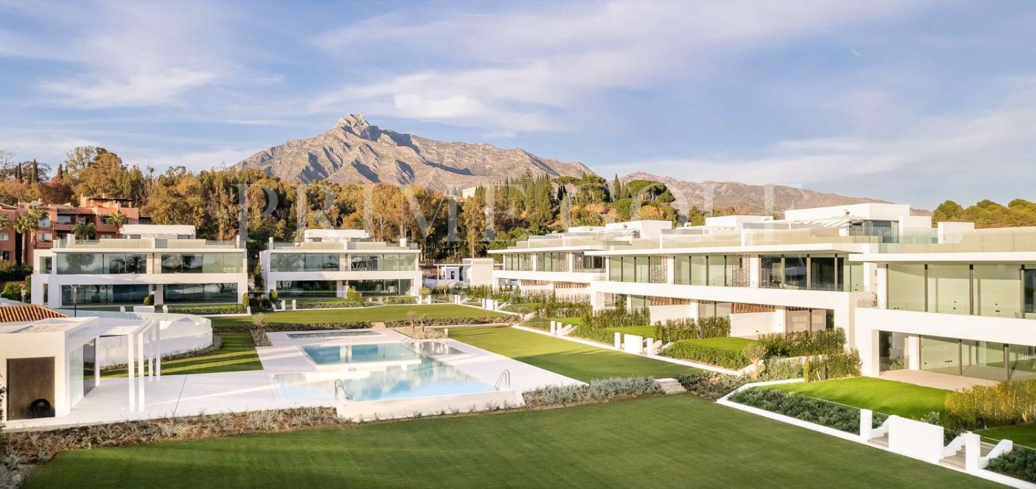 4 bed Villa For Sale in Marbella, Malaga - thumb 49