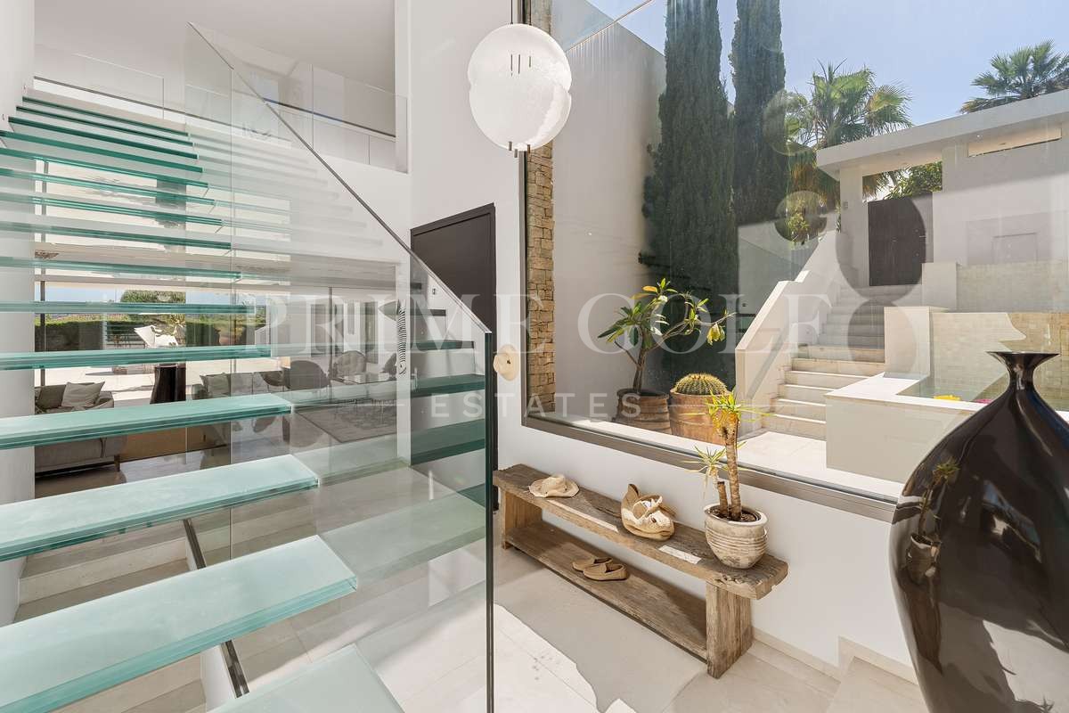 7 bed Villa For Sale in Marbella, Malaga - thumb 18