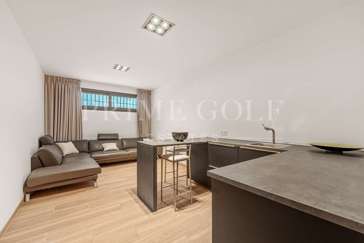 7 bed Villa For Sale in Marbella, Malaga - thumb 26