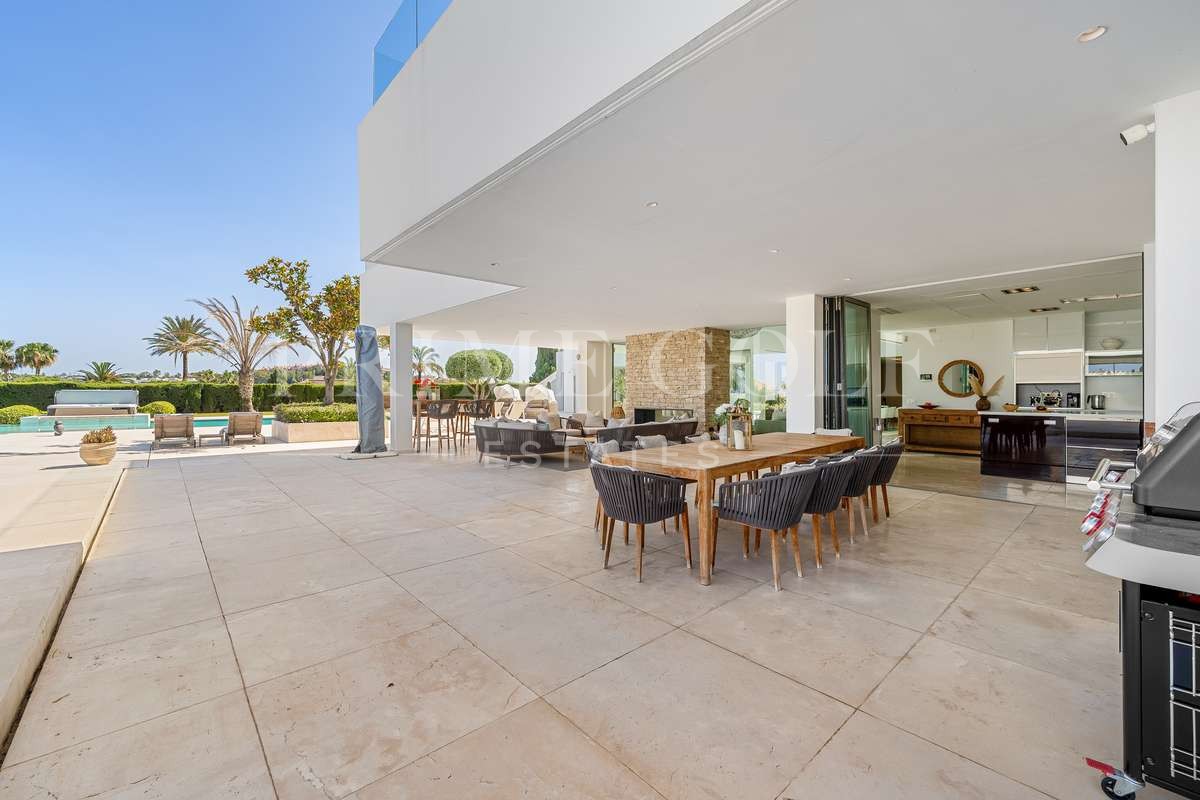 7 bed Villa For Sale in Marbella, Malaga - thumb 27