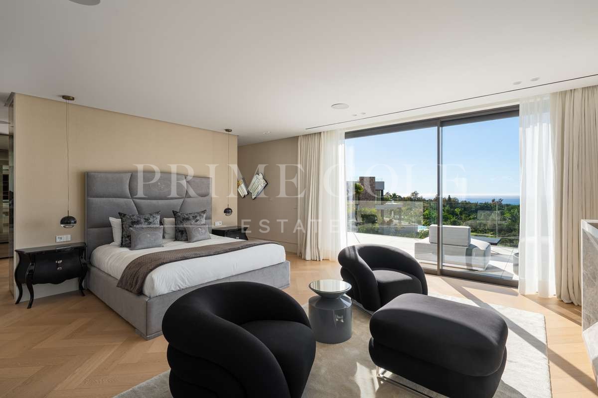 5 bed Villa For Sale in Marbella, Malaga - thumb 12
