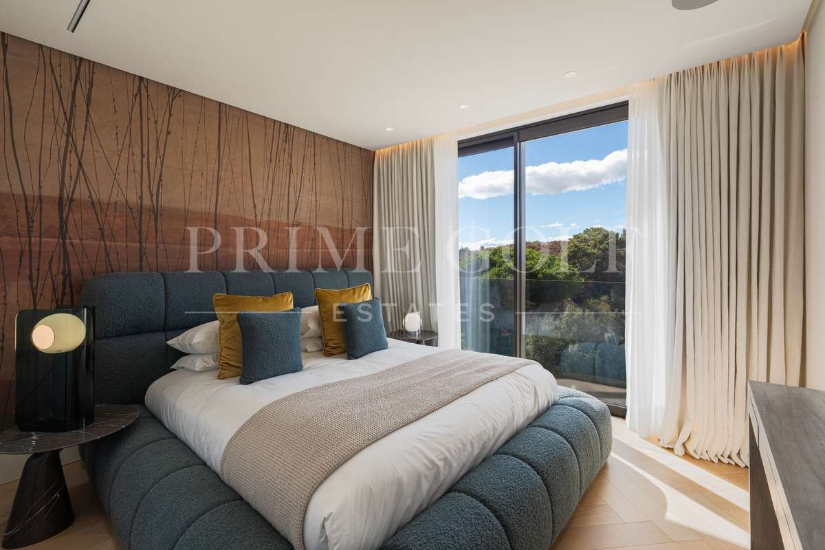 5 bed Villa For Sale in Marbella, Malaga - thumb 14