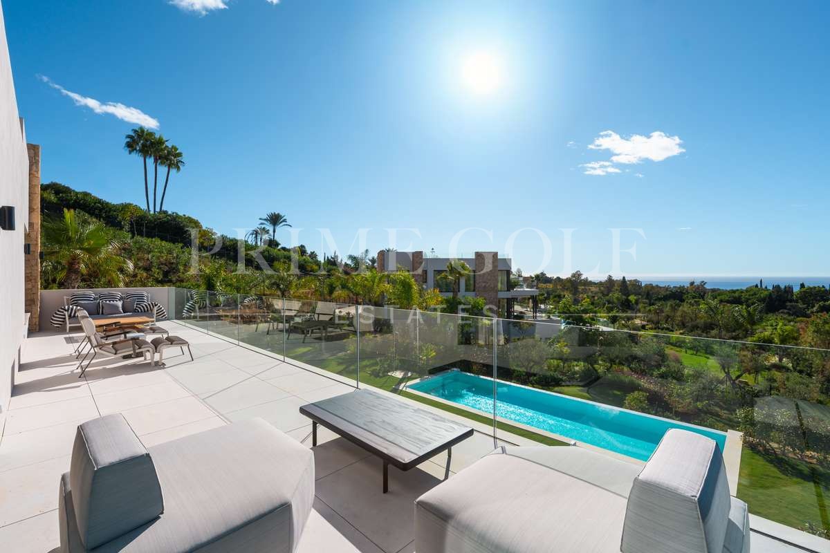 5 bed Villa For Sale in Marbella, Malaga - thumb 18