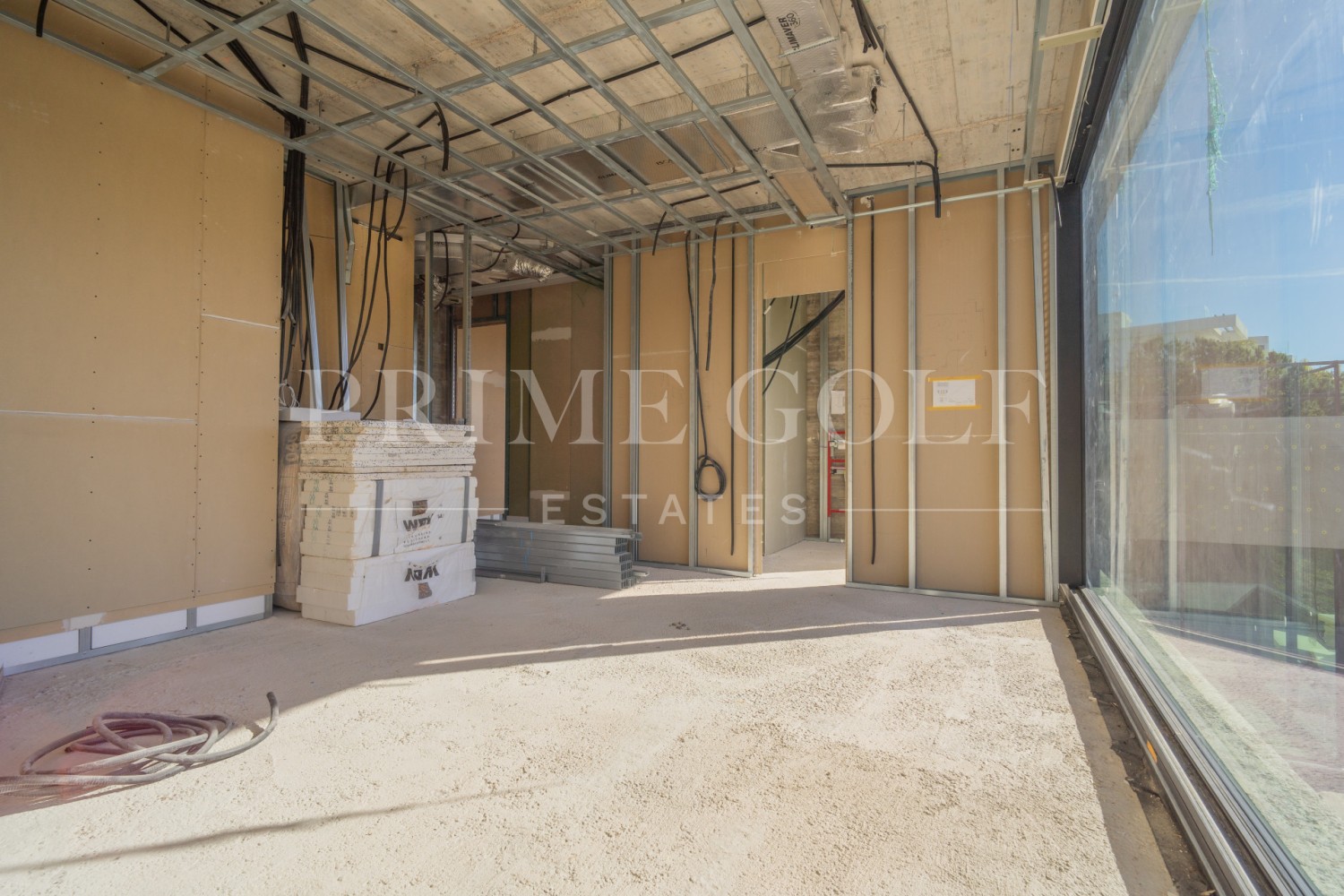 5 bed Villa For Sale in Benahavis, Malaga - thumb 22