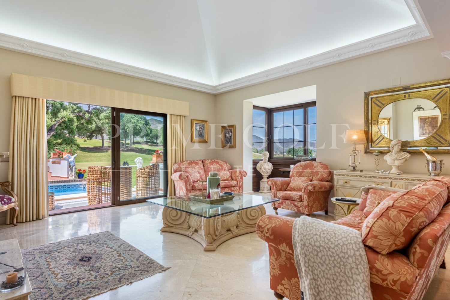 4 bed Villa For Sale in Mijas Costa, Malaga - thumb 4