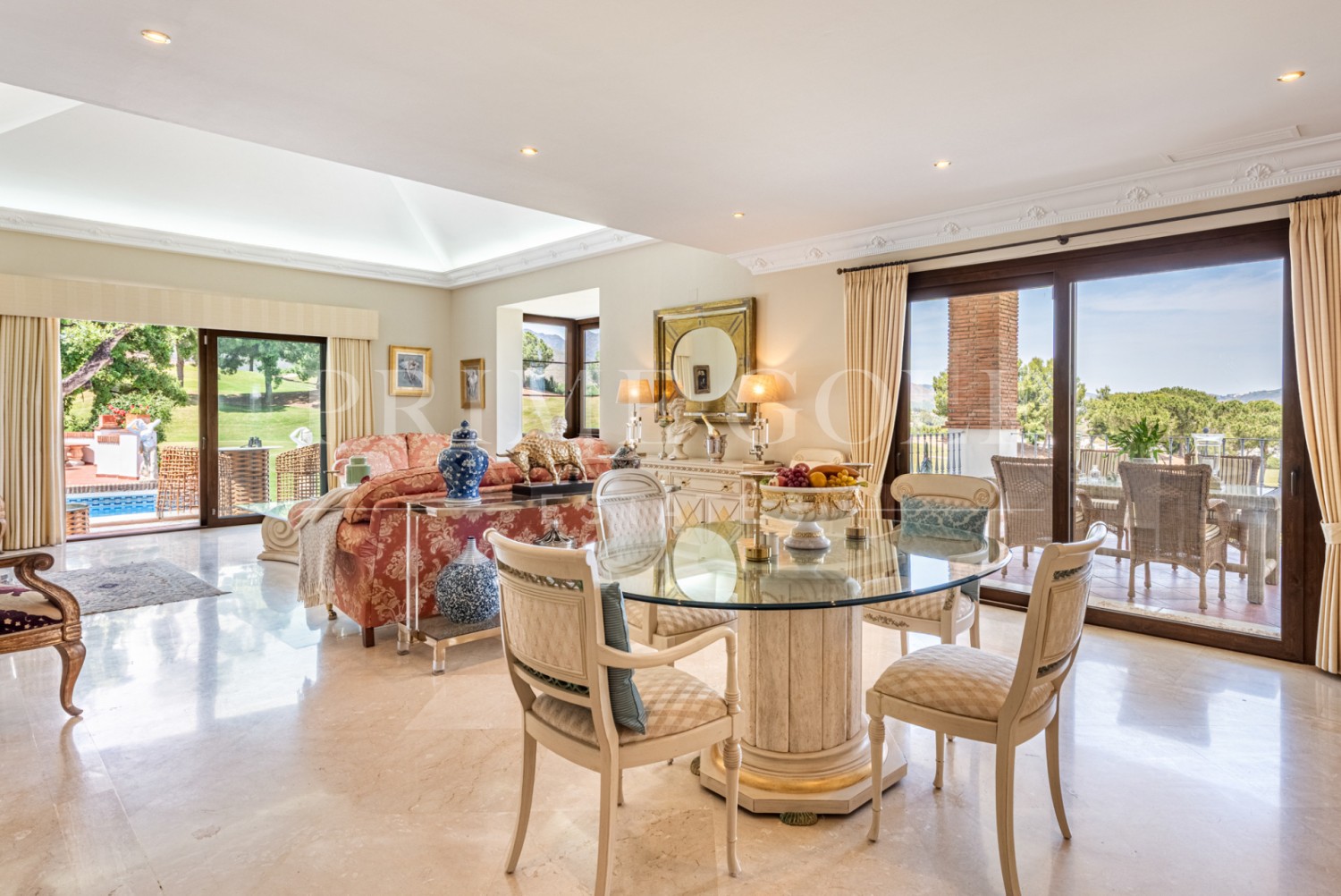 4 bed Villa For Sale in Mijas Costa, Malaga - thumb 8