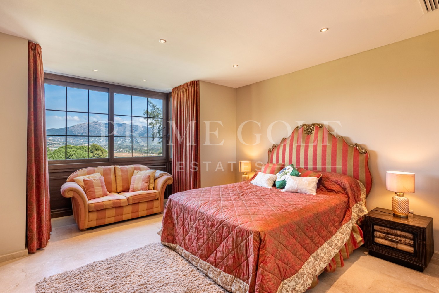 4 bed Villa For Sale in Mijas Costa, Malaga - thumb 14