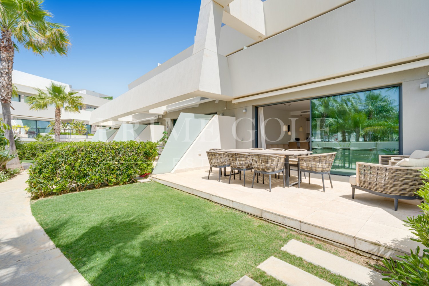 4 bed Townhouse For Sale in Mijas Costa, Malaga - thumb 2