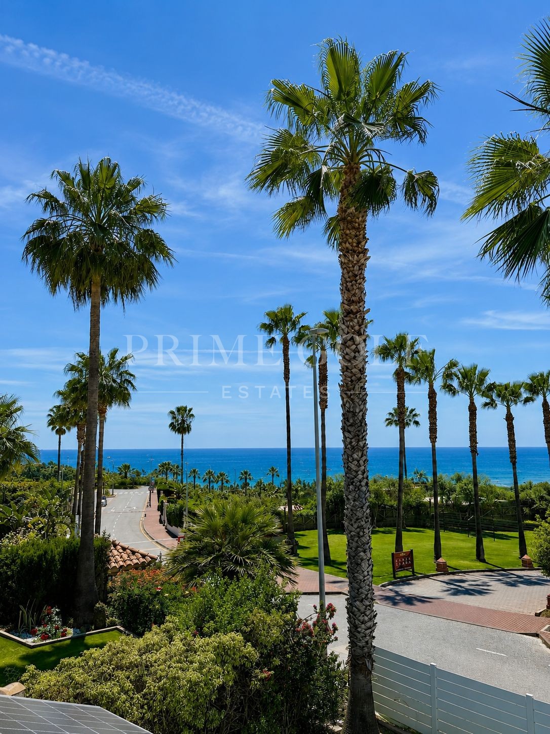 4 bed Townhouse For Sale in Marbella East, Malaga - thumb 2