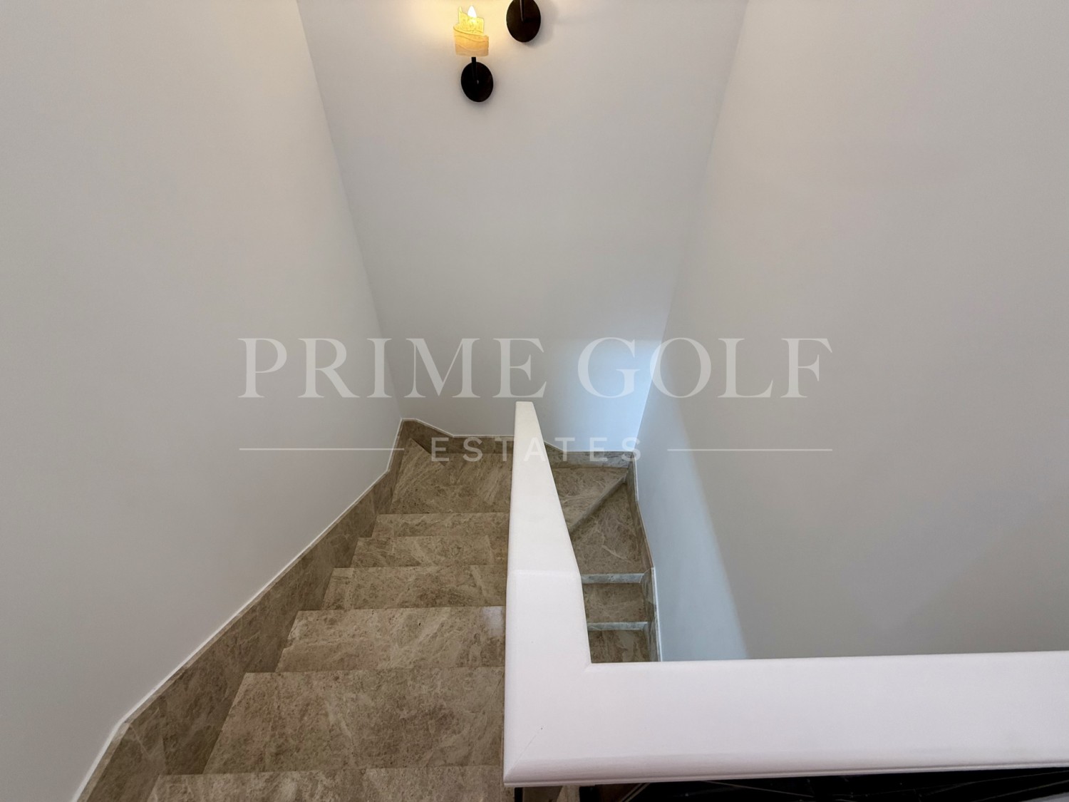 4 bed Townhouse For Sale in Marbella East, Malaga - thumb 6