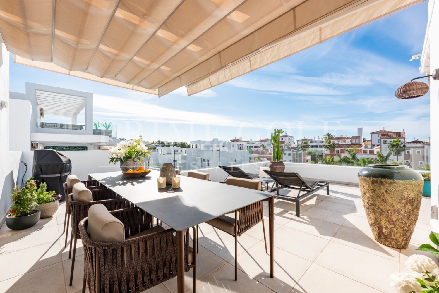3 bed Penthouse For Sale in Estepona, Malaga - thumb 4