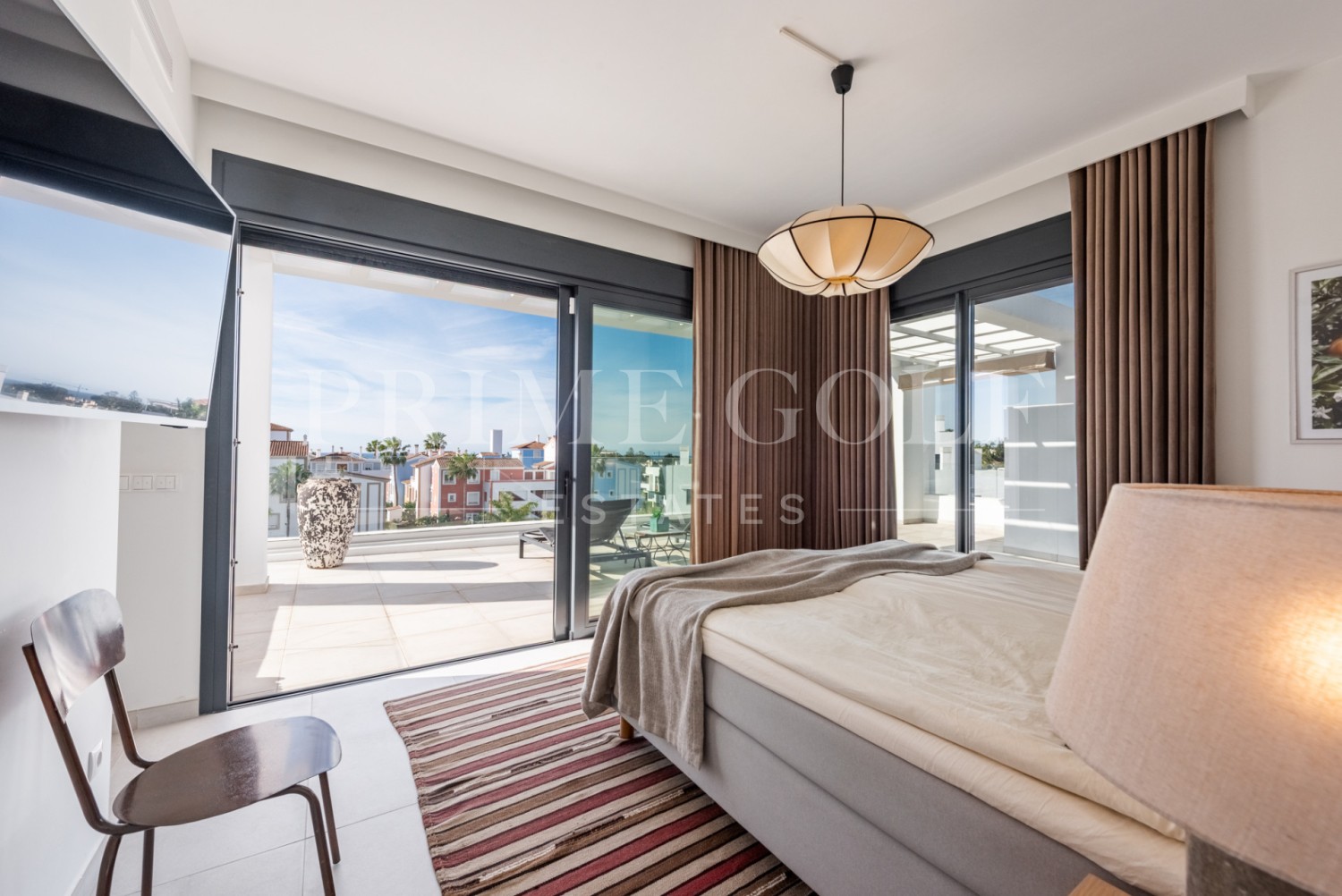 3 bed Penthouse For Sale in Estepona, Malaga - thumb 14