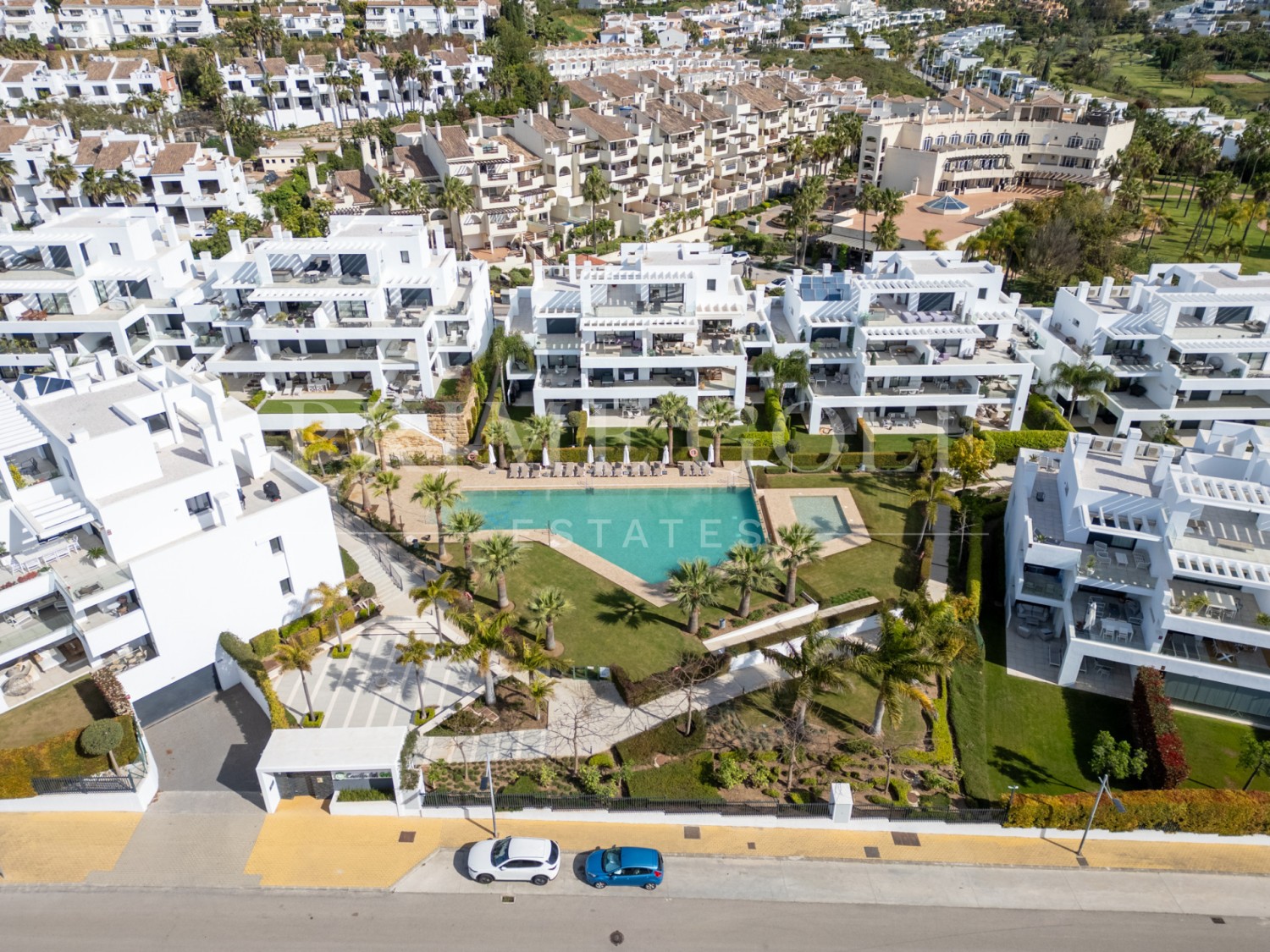3 bed Penthouse For Sale in Estepona, Malaga - thumb 39