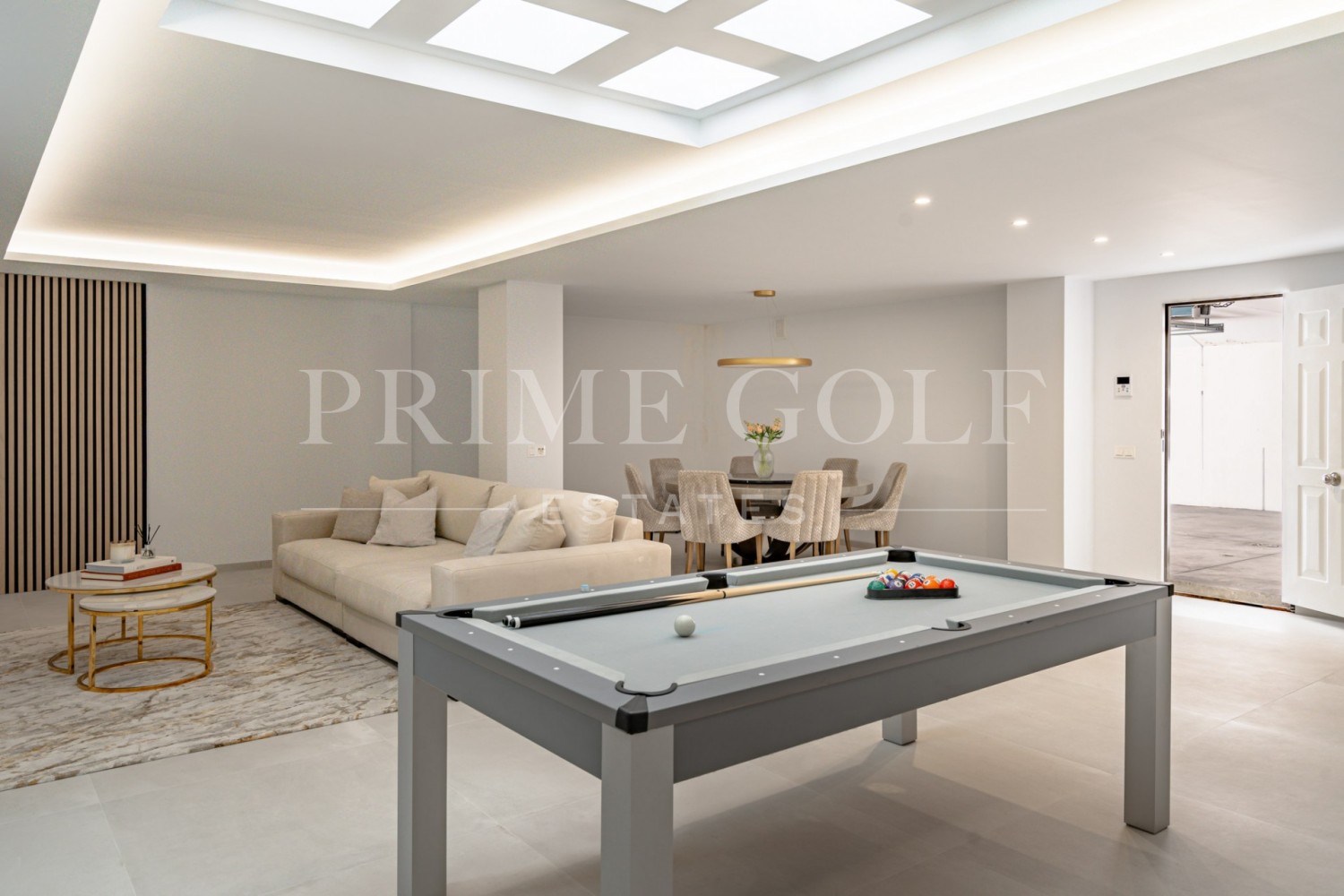 4 bed Villa For Sale in Mijas Costa, Malaga - thumb 31