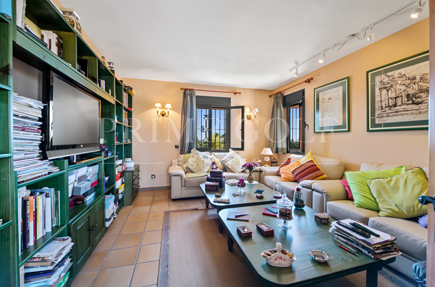 6 bed Villa For Sale in Estepona, Malaga - thumb 7