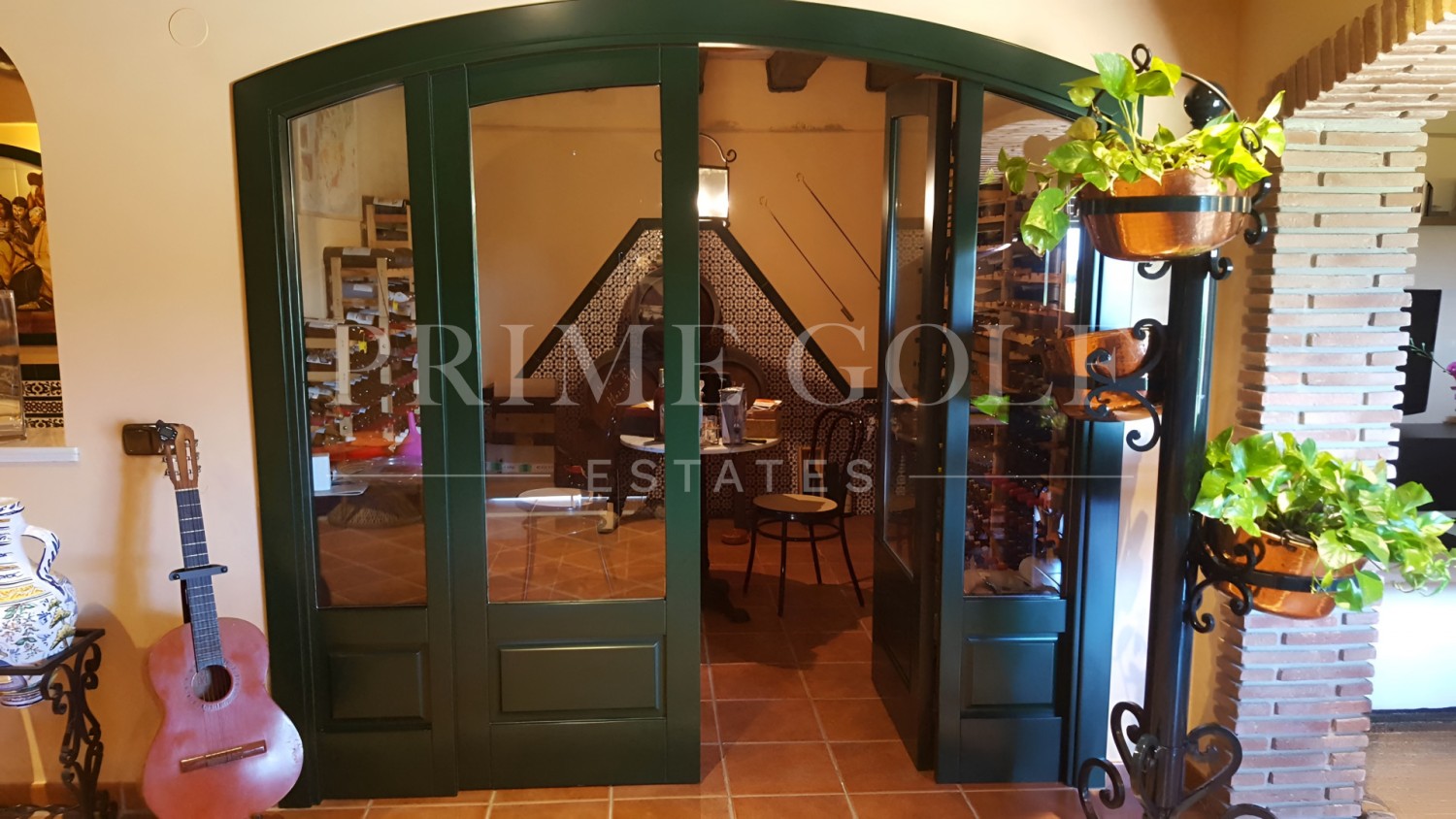 6 bed Villa For Sale in Estepona, Malaga - thumb 14
