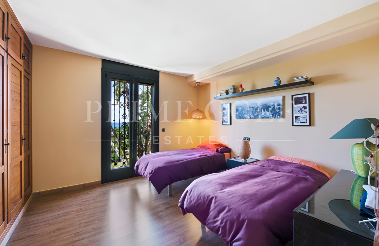 6 bed Villa For Sale in Estepona, Malaga - thumb 30