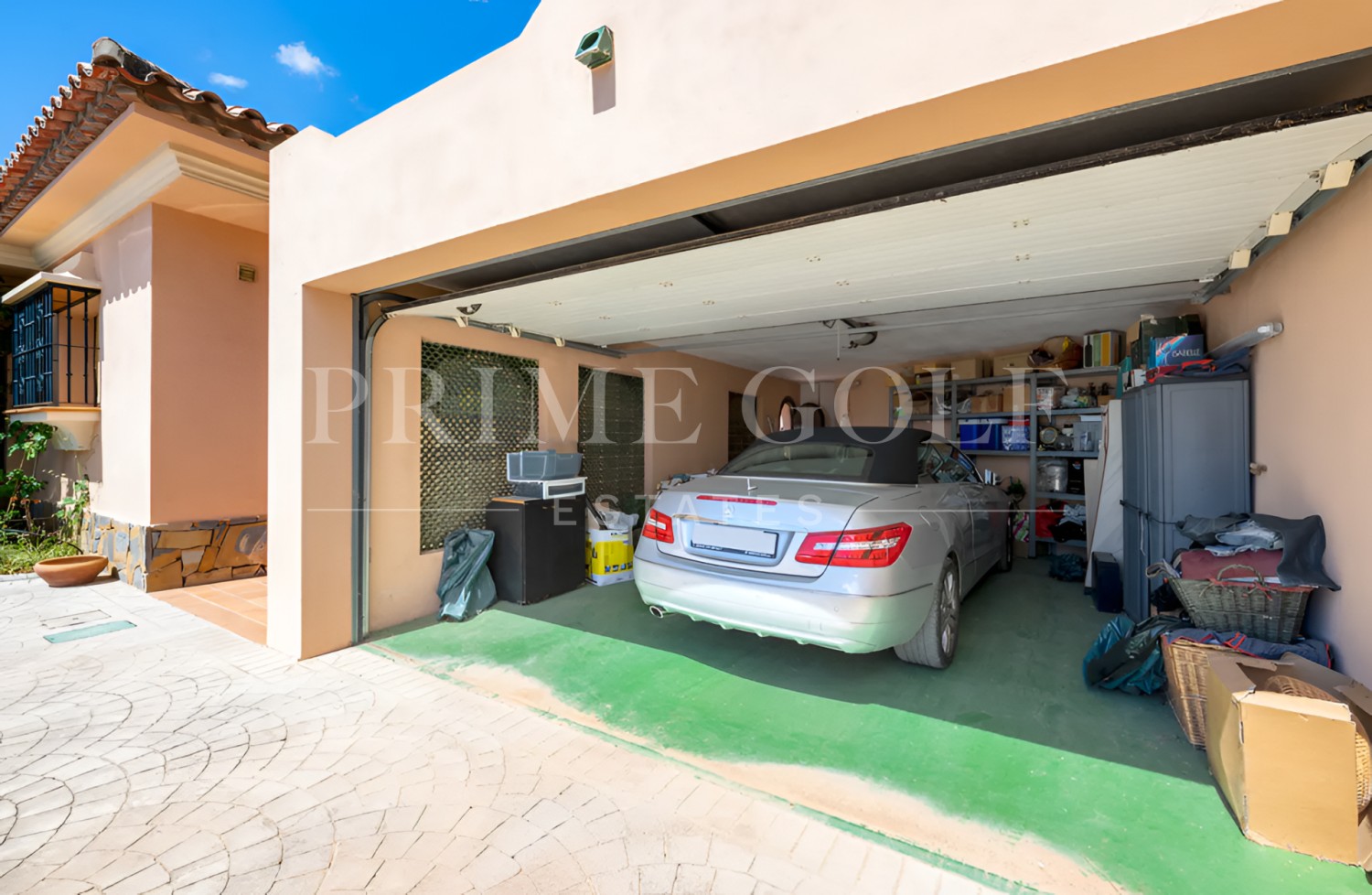 6 bed Villa For Sale in Estepona, Malaga - thumb 32