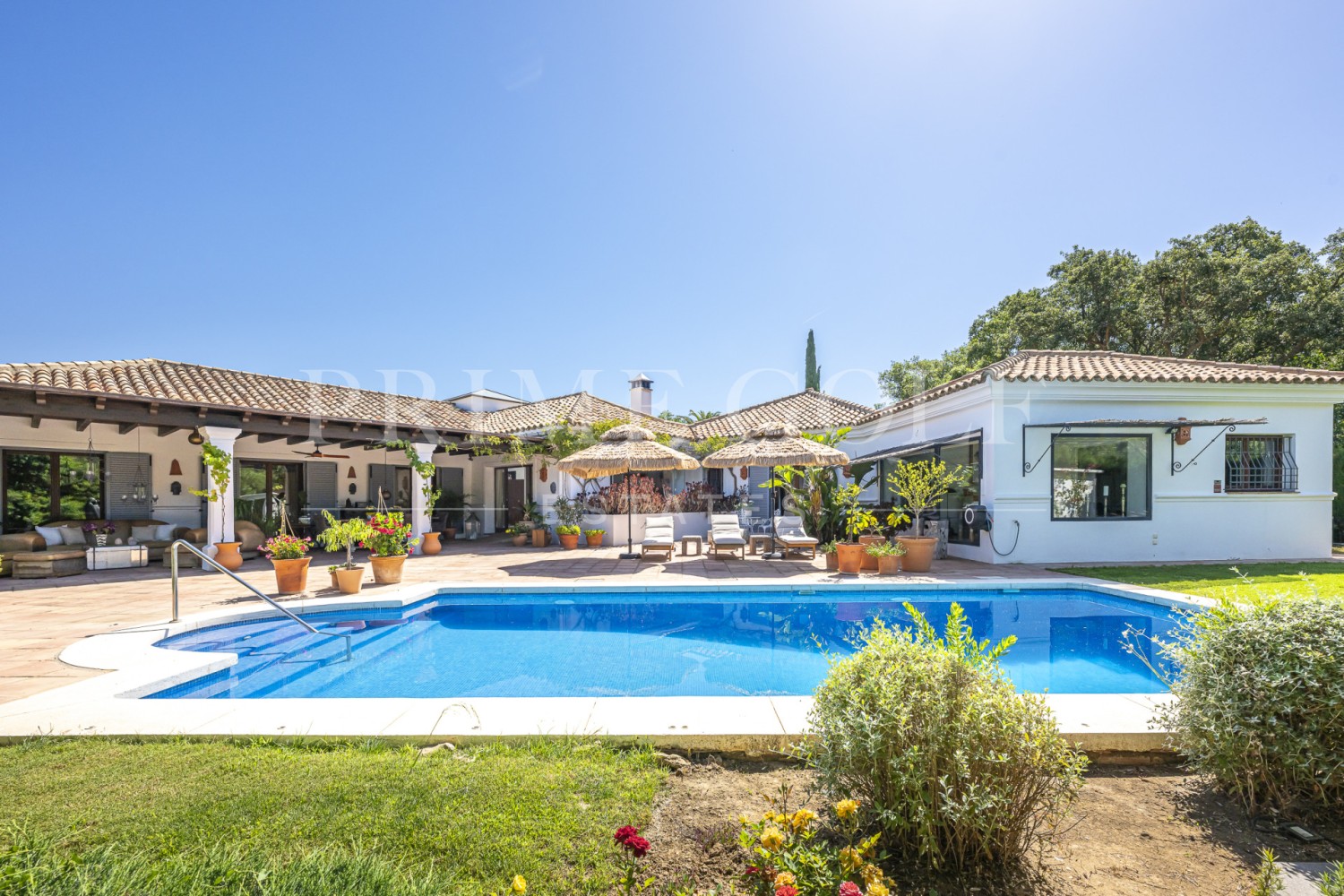 6 bed Villa For Sale in Sotogrande, Cadiz - thumb 1