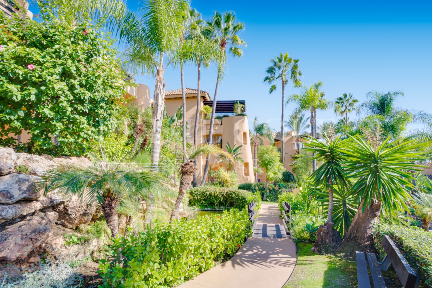 2 bed Apartment For Sale in Marbella Golden Mile, Malaga - thumb 18