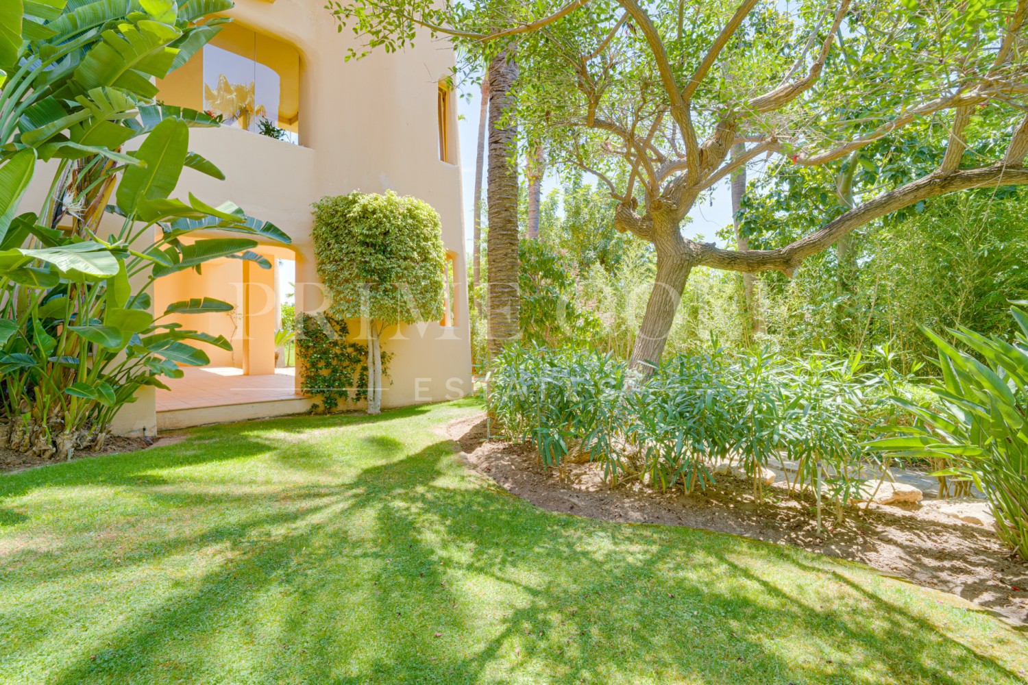 2 bed Apartment For Sale in Marbella Golden Mile, Malaga - thumb 30