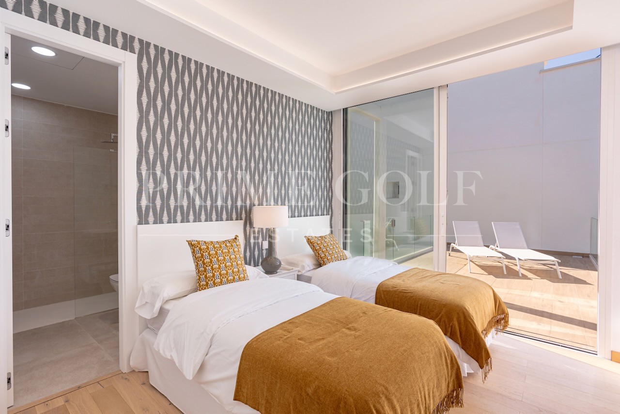 4 bed Villa For Sale in Marbella, Malaga - thumb 30