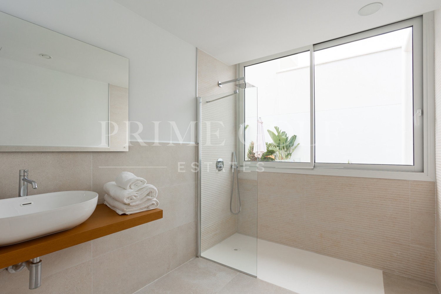 4 bed Villa For Sale in Marbella, Malaga - thumb 21