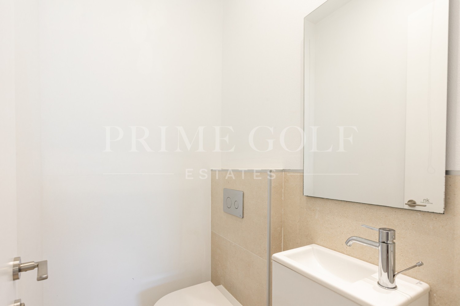 4 bed Villa For Sale in Marbella, Malaga - thumb 27