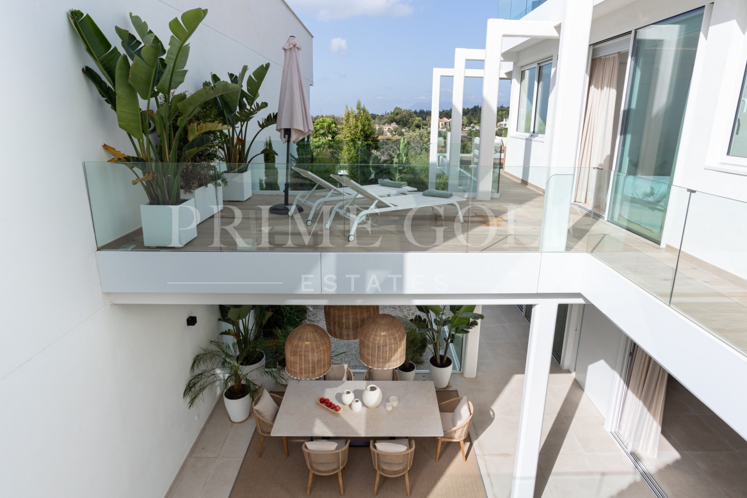 4 bed Villa For Sale in Marbella, Malaga - thumb 28