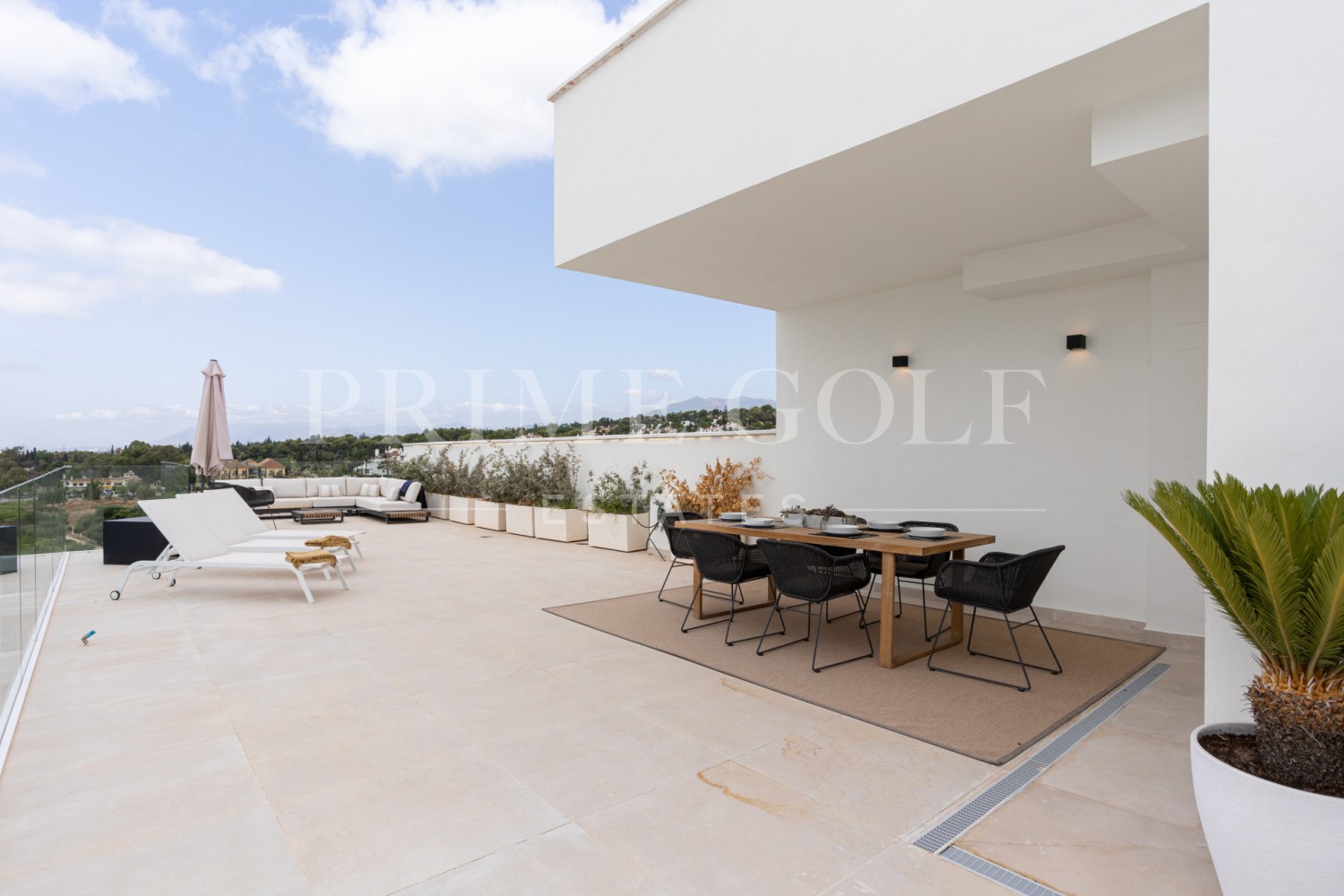 4 bed Villa For Sale in Marbella, Malaga - thumb 29