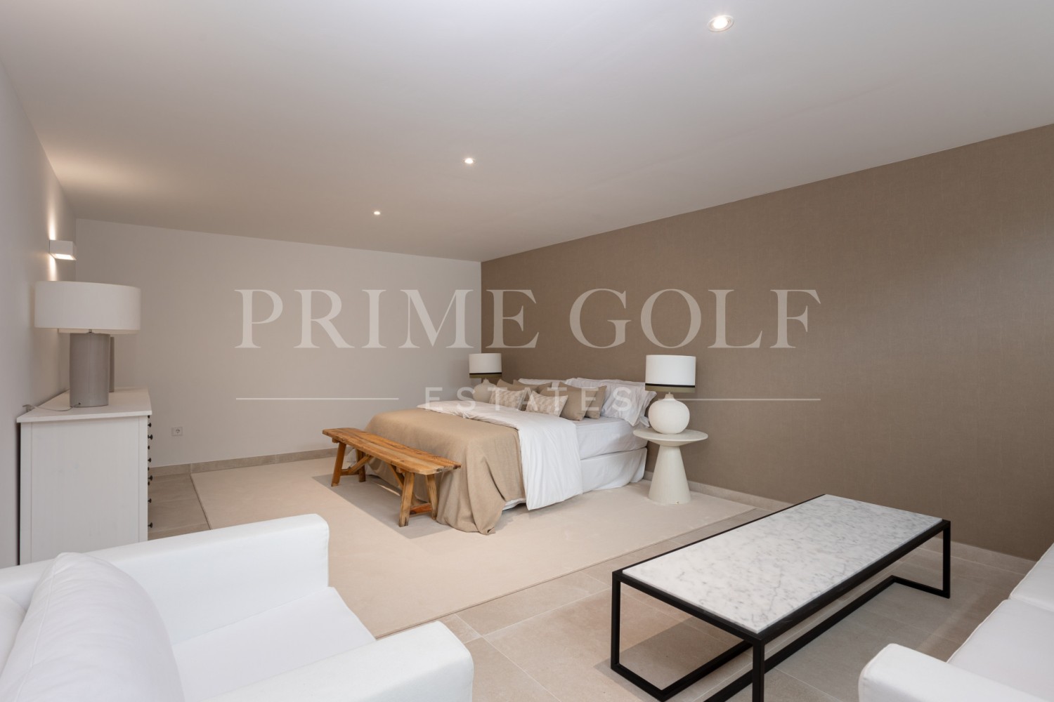 4 bed Villa For Sale in Marbella, Malaga - thumb 36