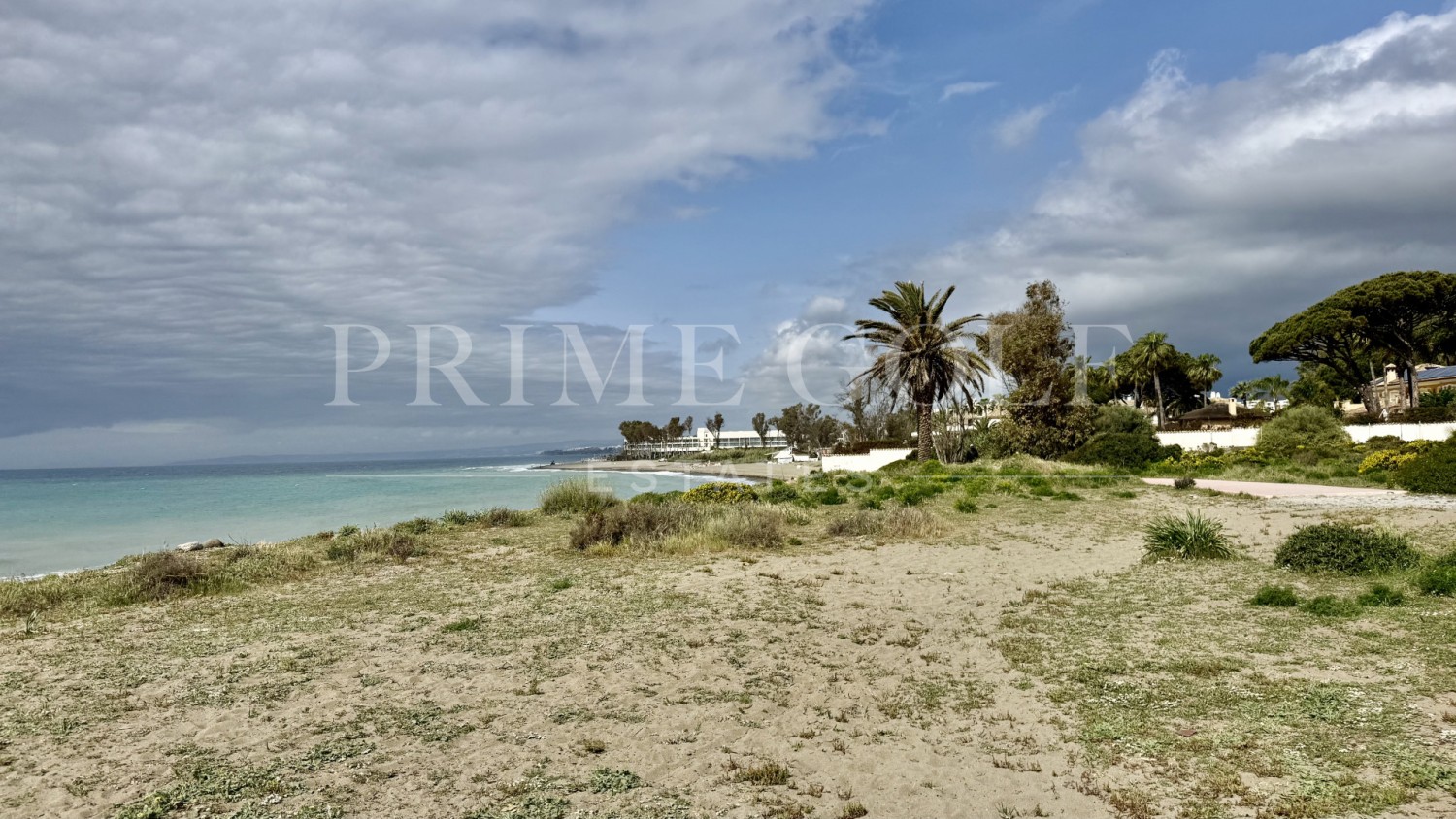 5 bed Chalet For Sale in Estepona, Malaga - thumb 40