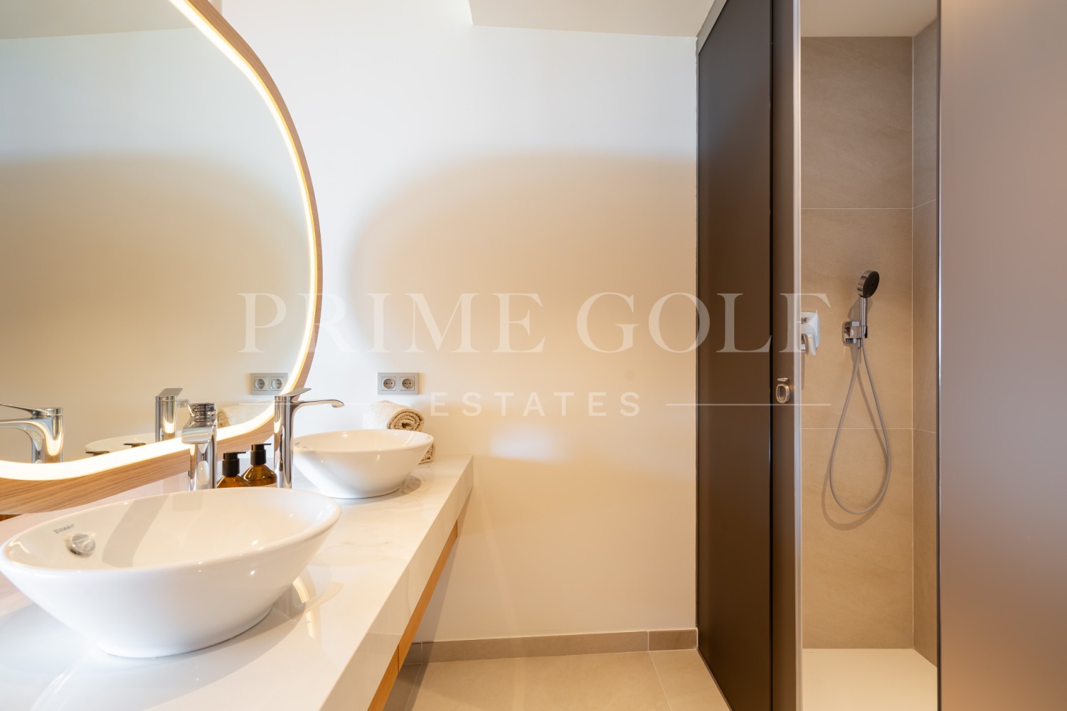 3 bed Apartment For Sale in Fuengirola, Malaga - thumb 4