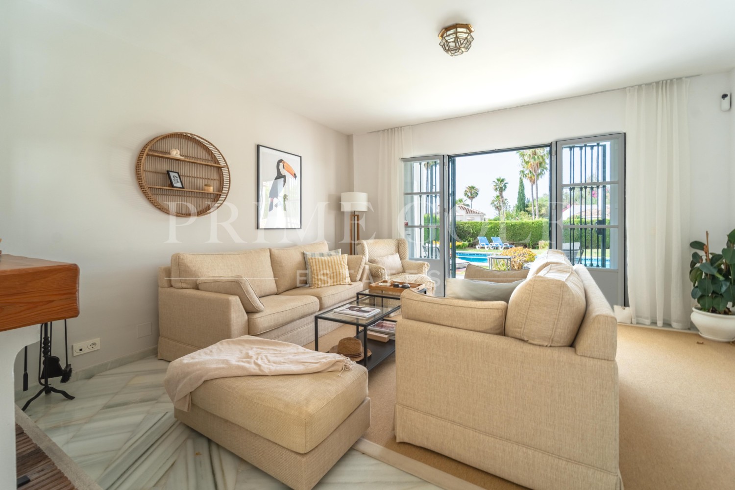 4 bed Villa For Sale in Marbella East, Malaga - thumb 8