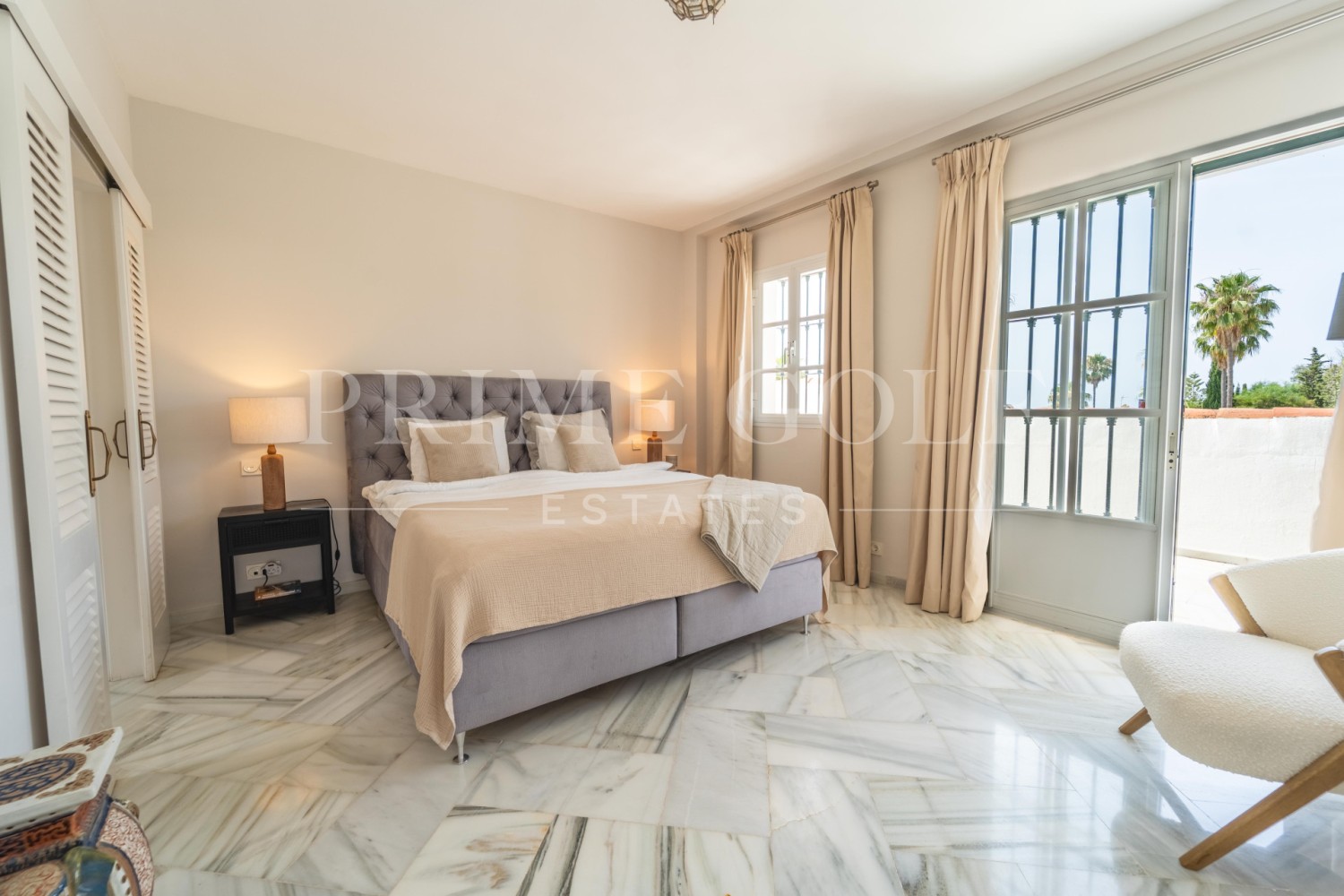 4 bed Villa For Sale in Marbella East, Malaga - thumb 28