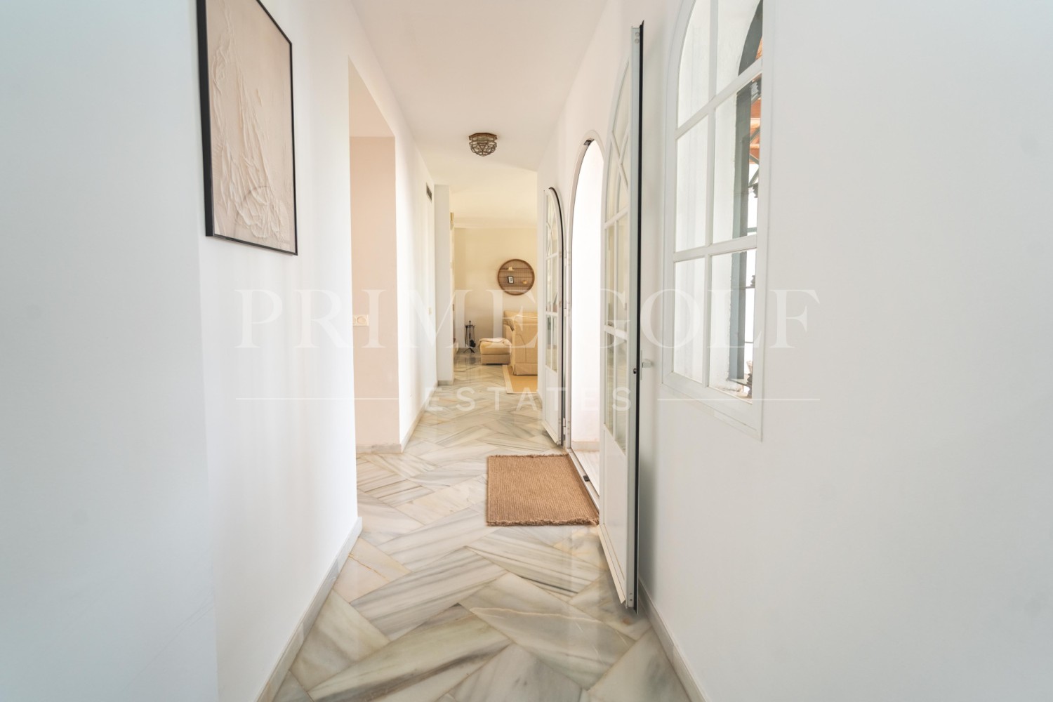4 bed Villa For Sale in Marbella East, Malaga - thumb 41