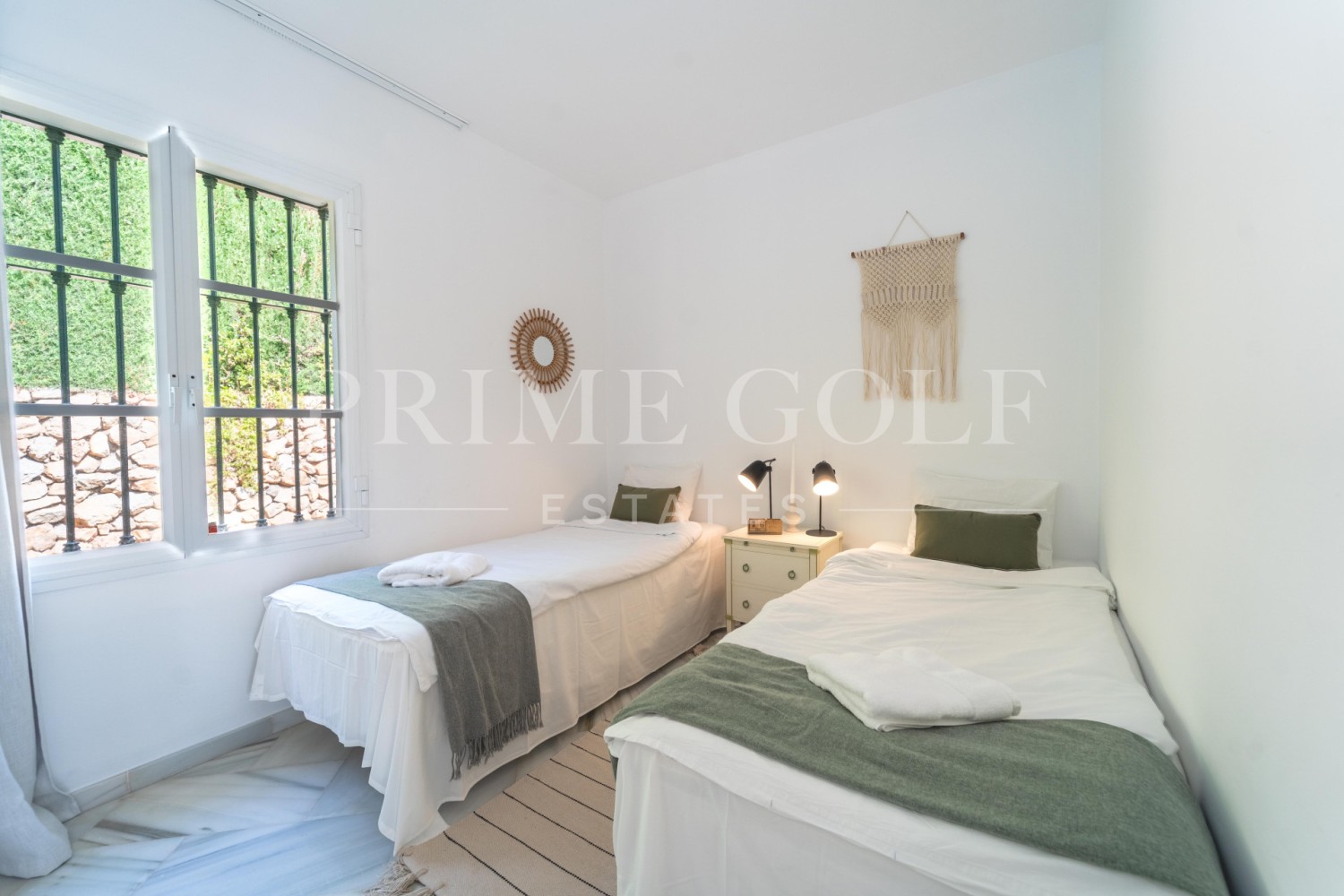 4 bed Villa For Sale in Marbella East, Malaga - thumb 45