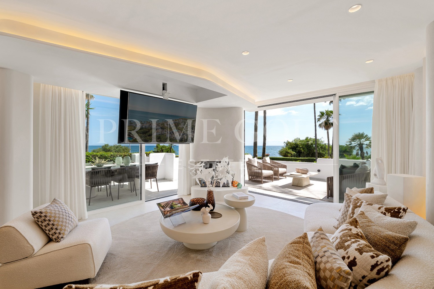 3 bed Apartment For Sale in Estepona, Malaga - thumb 4