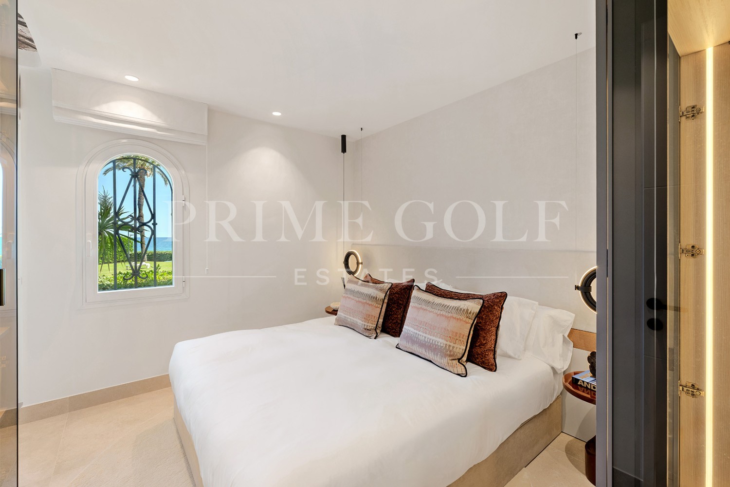 3 bed Apartment For Sale in Estepona, Malaga - thumb 12