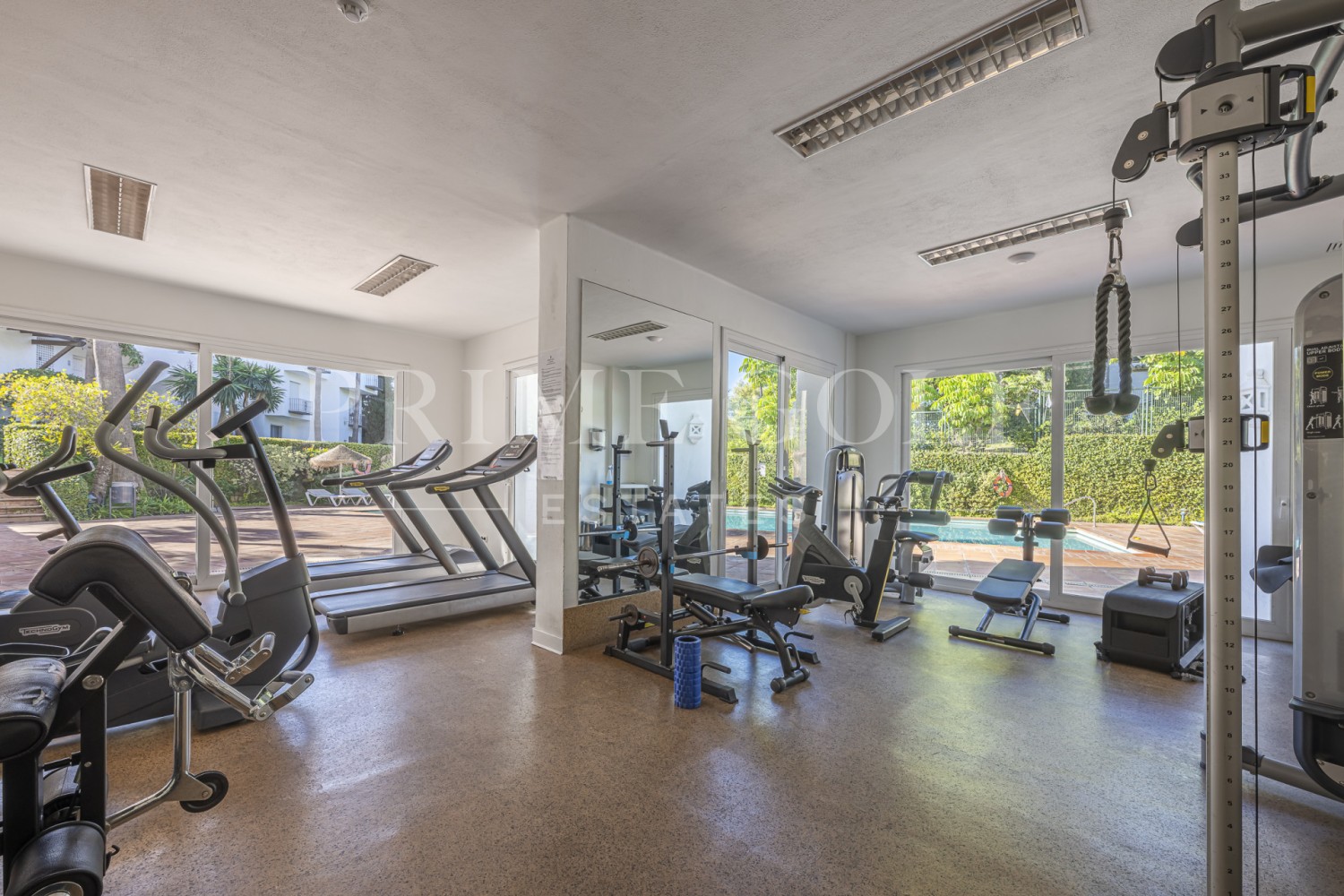 3 bed Apartment For Sale in Estepona, Malaga - thumb 24