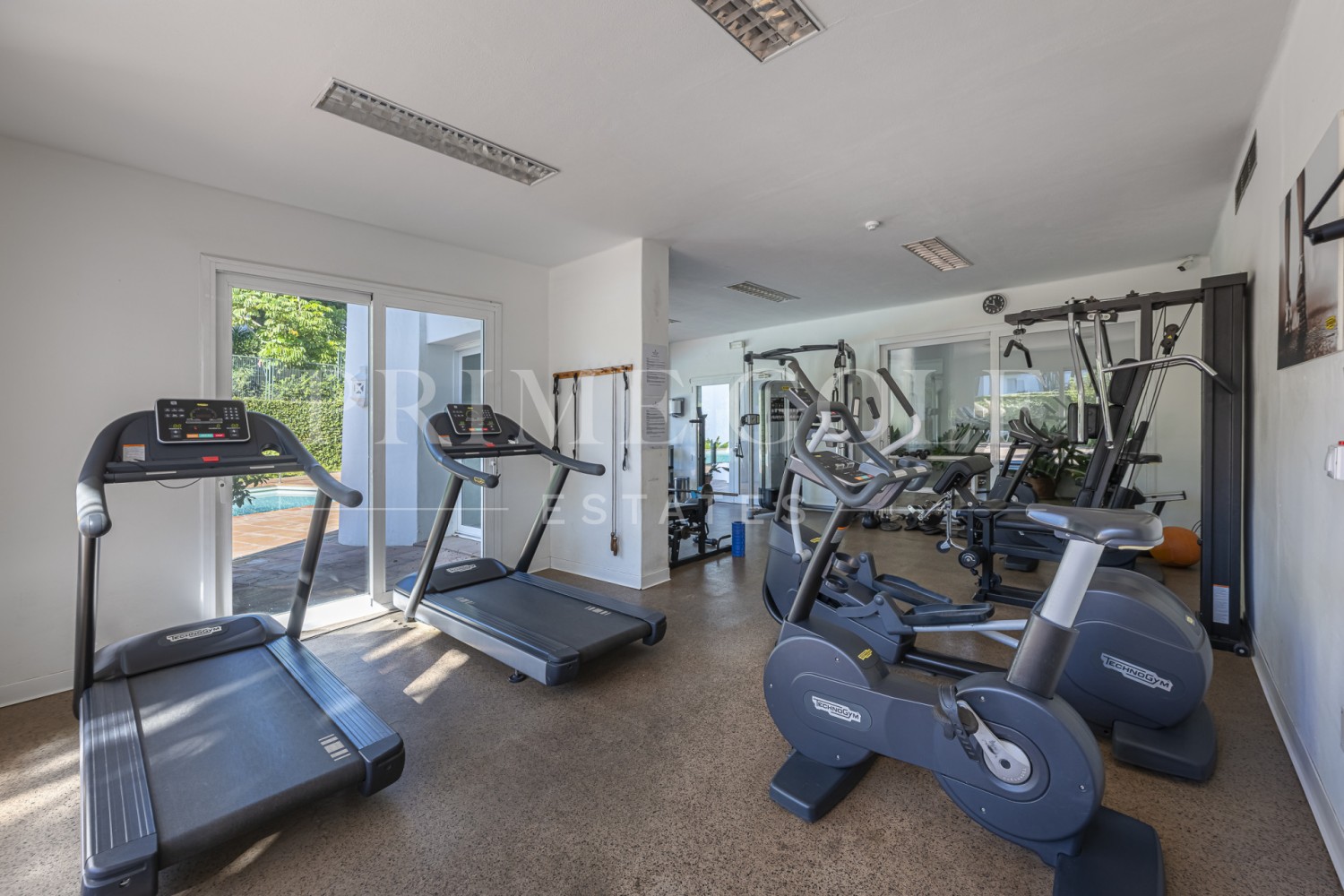 3 bed Apartment For Sale in Estepona, Malaga - thumb 25