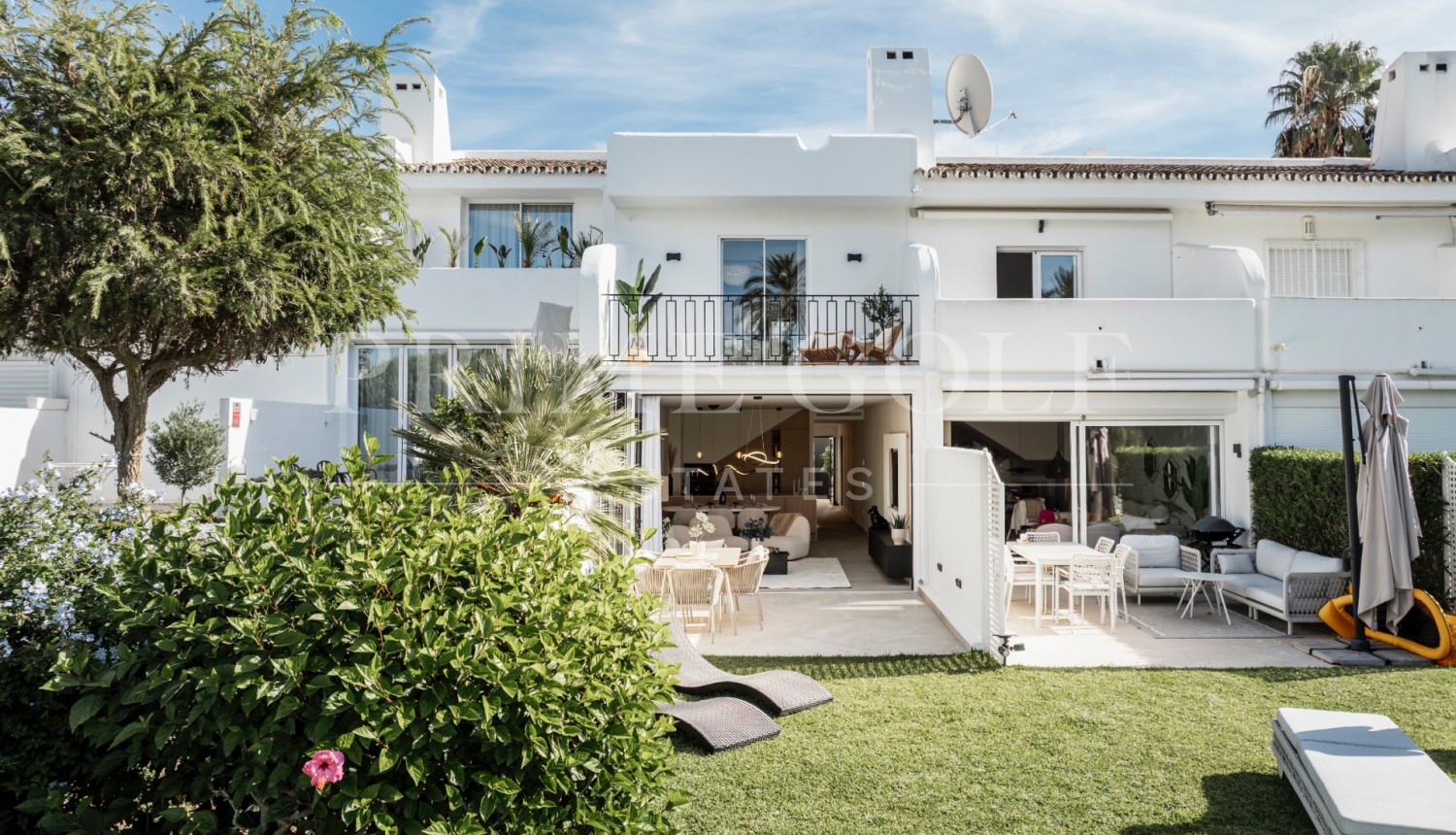 4 bed Townhouse For Sale in Nueva Andalucia, Malaga - thumb 41