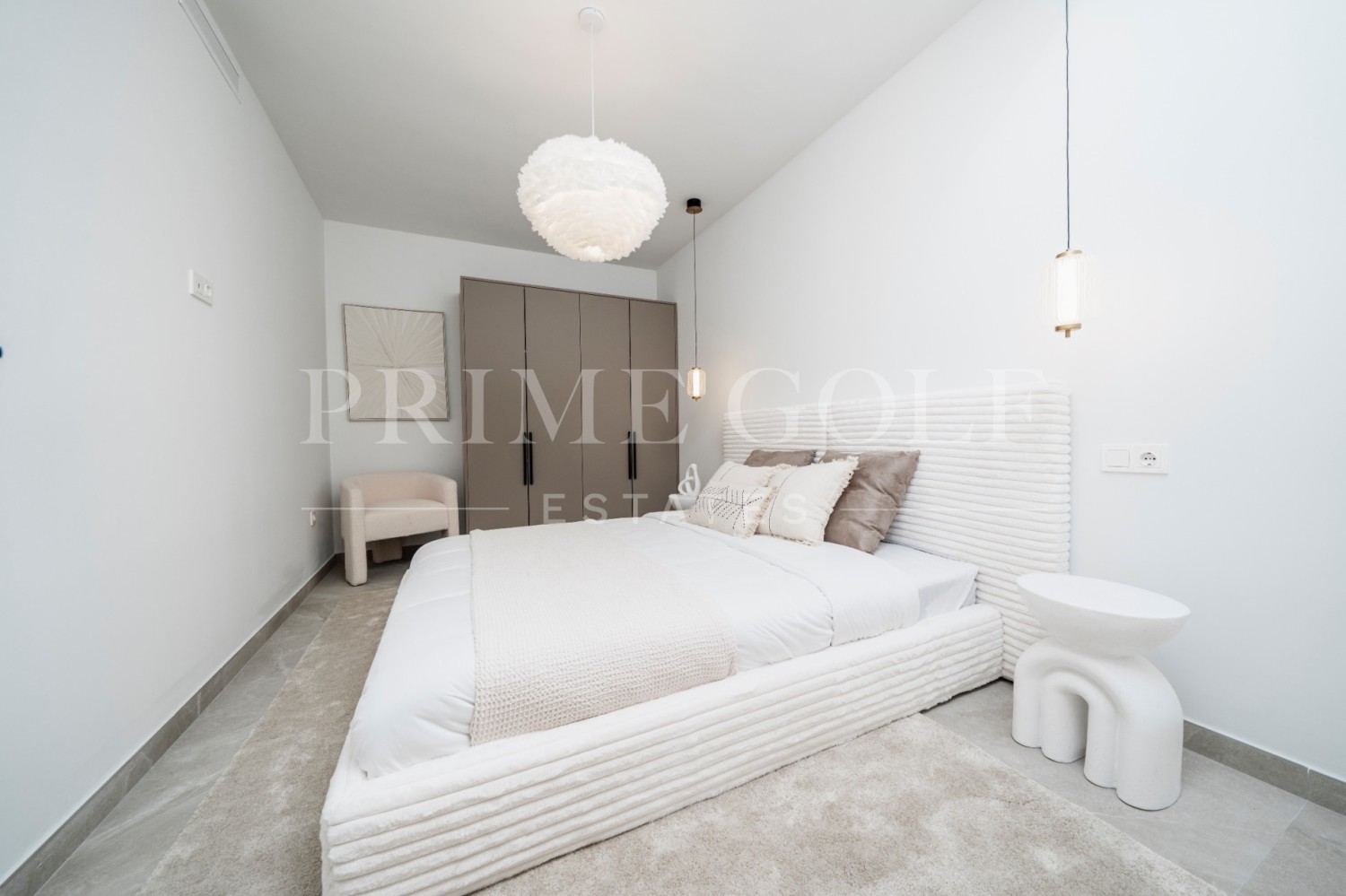 4 bed Townhouse For Sale in Nueva Andalucia, Malaga - thumb 33