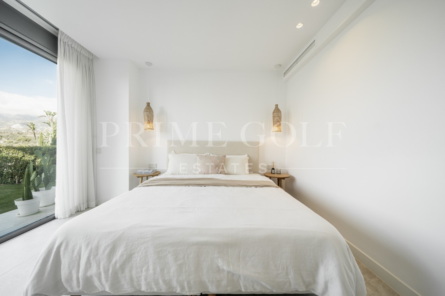 4 bed Apartment For Sale in Marbella, Malaga - thumb 22