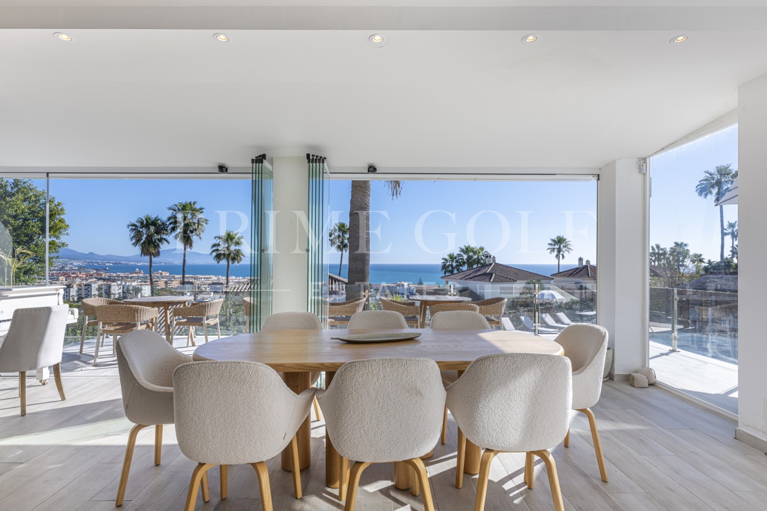 6 bed Villa For Sale in Manilva, Malaga - thumb 3